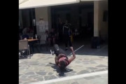 【動画】陽キャ黒人のダンス、ヤバすぎるｗｗｗ