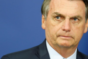 【えぇ…】ブラジル大統領「え？5000人が新型コロナで死んだ？あっそう。それで？私にどうしろと？」