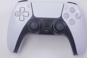 海外「PS5のコントローラー分解しましたｗｗｗ」外国人さん、最新ゲーム機のコントローラーをバラバラにする