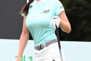 韓国からまたまた圧巻ボディの美女ゴルファーが誕生