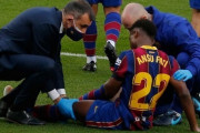 バルセロナ、アンス・ファティが半月板損傷で３～５カ月の離脱へ　ベティス戦で負傷交代