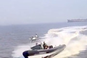 【動画】暴走したインド海軍のスピードボートがフェリーに衝突して13人が亡くなった事故。