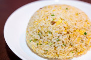 【悲報】中華料理のチャーハン、油使い過ぎ問題ｗｗｗｗｗｗｗｗｗｗ