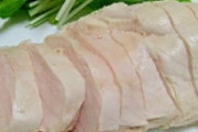 ワイ「ムネ肉はまずい？塩麹に浸けてクレイジーソルトまぶしてオーブンで焼いてみな」