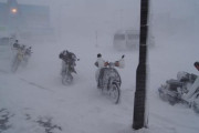 バイクのとき雪降ったらどうすればええの？