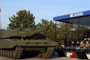 トルコ、レオパルト2とアルタイを合体させたハイブリッド戦車を披露