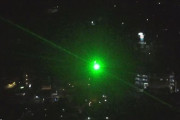 陸自ヘリが離陸して上昇中にレーザー照射される