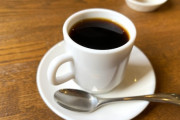 ブラックコーヒー飲んでるやつって無理してるよな