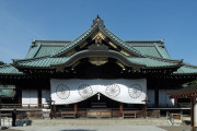 外国人「中国や韓国は問題にするのをやめよう」安倍首相が靖国神社に玉串料奉納