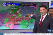 【動画】アメリカの天気番組で「キャスターが使ってるモニターがタッチパネルだと放送中に気づいた時の顔」が良すぎるｗｗｗｗ