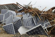 【悲報】日本政府、太陽光パネルのリサイクル義務化断念 　大量廃棄で環境汚染リスク急増
