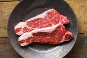 【悲報】有名人「焼肉うっま！」仕掛人「それはスーパーで買ったグラム1500円の生肉でーす」スタッフ「ｸｽｸｽ」