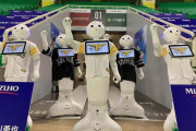 【悲報】バレンティン、ロボット応援団に打球直撃させ1台200万円のペッパーくんを破壊してしまう