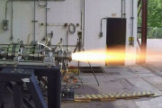 砲弾用固体燃料ラムジェットエンジンの稼働試験に成功、長距離精密射撃に対応…米ノースロップ・グラマン！