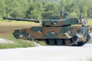 インドの軽戦車調達に挑戦する韓国、ハンファディフェンスが軽戦車｢K21-105｣を提案！