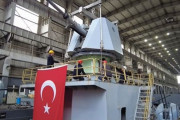 トルコ初の76mm62口径国産艦載砲が試験のため艦艇に搭載！