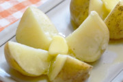 【悲報】イモ使った料理、全部面倒⋯⋯🥔