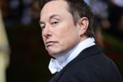 イーロン・マスク「Twitter買収するの辞めるわ」
