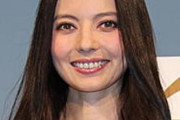 【悲報】ベッキーさん（40）、関係ない所で例の件をほじくり返されるwwwwwwwwwwww