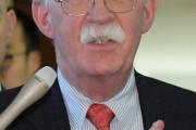 ボルトン元米補佐官「日本で核武装論浮上も」　北朝鮮の核開発で