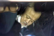 立て籠り(66)「ママを生き返らせろ！」医者「無理だ、死んだ人の蘇生はできない」立て篭もり「…」ﾊﾟｧﾝ