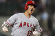 先発した大谷翔平が１試合２本のホームランを打って全米騒然！←「GOAT」（海外の反応）