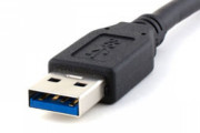 「USB 3.0機器はゆっくり差すと2.0、素早く差すと3.0として認識される」って本当？ →メーカー「本当です」