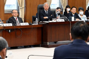 公明、自民の9条改憲案に反対表明　衆院憲法審査会で