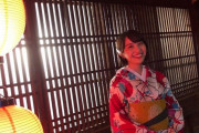 百田夏菜子『浴衣を着る毎日。金魚すくいと共に思いっきり夏を感じました』｢浴衣姿もかわいい」｢キレかわやな〜」｢よりべっぴんさんに」