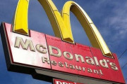 マクドナルド「2年で5回値上げしてなんG民お断りにしました！でも売上絶好調です！」