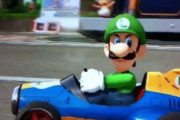 男ルイージ、マリオカートで大暴走