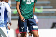 【画像】キャプテン翼に出てきそうなサッカー選手が実在した件w