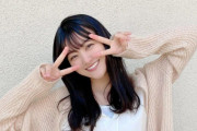 欅坂46原田葵、透き通るような美しさでダブルピースとウサギポーズ！『月刊エンタメ』4月号オフショットが公開！