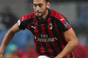 【セリエA】来季で契約切れるチャルハノール、ミランと延長交渉も要求に開きか