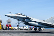ラファールかF/A-18E/Fか、まもなくインド海軍が導入機種を決定