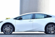 【悲報】ワイ将、新型プリウスの最上級グレードを発注するも納車は2025年