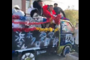 【動画】福岡県大牟田市、完全に世紀末だった・・・新成人が改造トラックで歩道を暴走