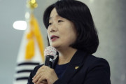 韓国人「ユン·ミヒャン議員が在韓ドイツ大使館に『少女像』を撤去しないで欲しいと要請！」韓国の国会議員113人が「少女像を守る」書簡を伝達　韓国の反応