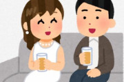 キャバクラに来店したアニメグッズ制作会社の人『俺と付き合ってくれたら、完全受注生産の推しキャラのフィギュア用意できると思う』