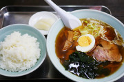 ラーメンを「定食スタイル」で出す店←こんなのあるんか？