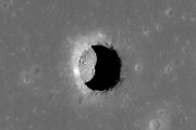 月に巨大な地下洞窟があることが判明