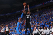 【NBA】SASがジュリアン・シャンパニーに5年1億ドル契約を提示か