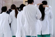 「だったら日本に行く」…韓国の医学生、政府の医大入学定員増員に反発＝韓国の反応