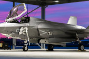 英国防相、ミーティア統合作業が遅れればF-35B発注を延期すると米国やLMに警告