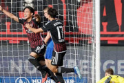 ニュルンベルク林大地が怪我からの復帰戦で独2部初ゴール!ポスト跳ね返りを押し込む