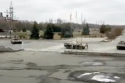 【動画】ウクライナのチェルノブイリ原発、ロシア軍に占拠される。