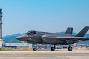 米海兵隊、岩国基地のF/A-18DをF-35Bに更新すれば対艦攻撃能力を喪失