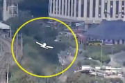 【動画】ブラジルで離陸した飛行機が上昇できずに住居ビルに突っ込む事故。