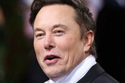 【速報】イーロン・マスクさん、日本の漫画家に賠償金10億ドル請求されてしまう
