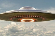 米国防総省「UFOを目撃したら教えて！」←これガチで呼びかけている模様